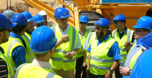 Onsite training and last-minute instructions to the team in the UAE.